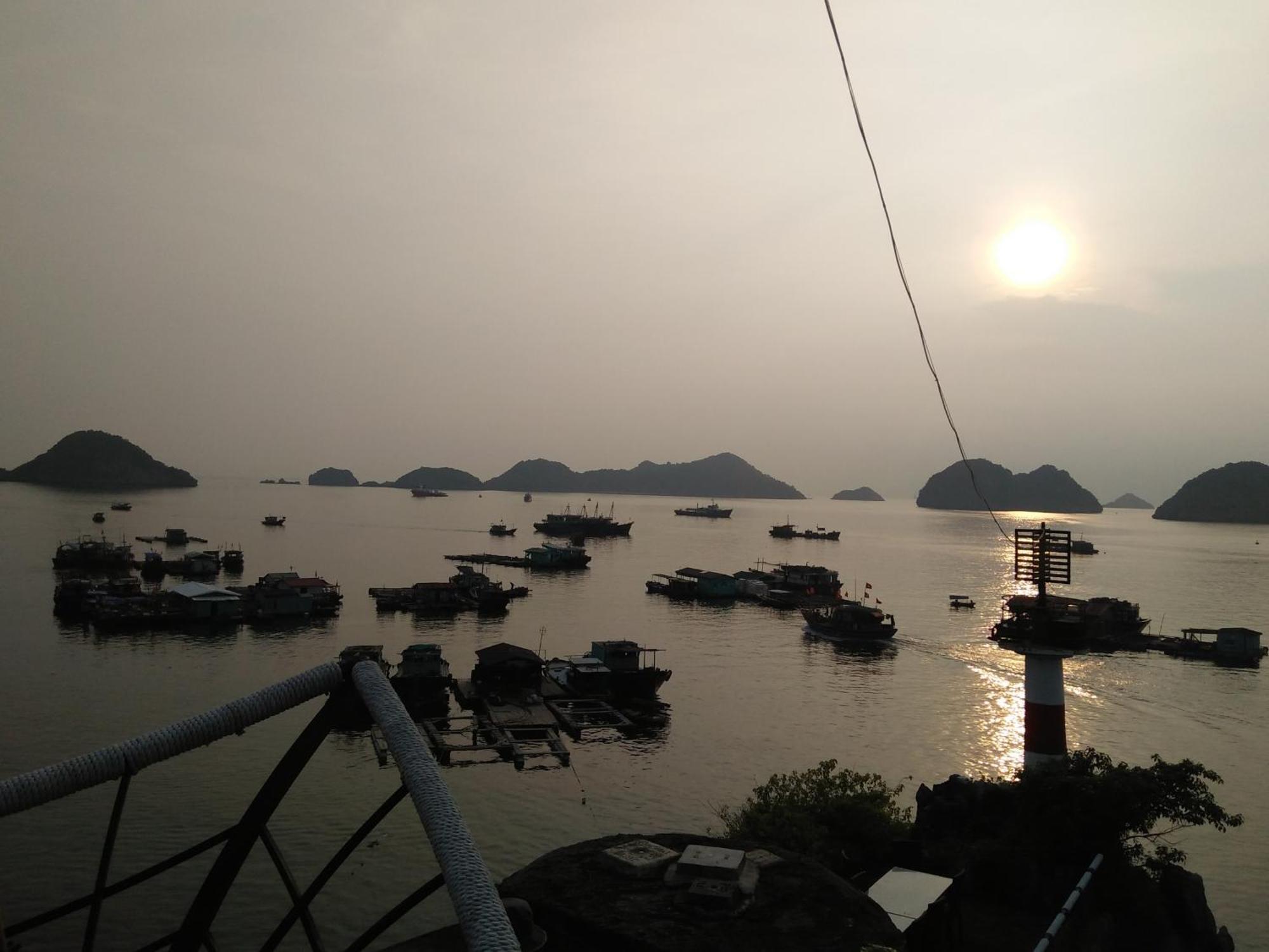 Cat Ba Victory Hostel Dong Khe Sau Экстерьер фото